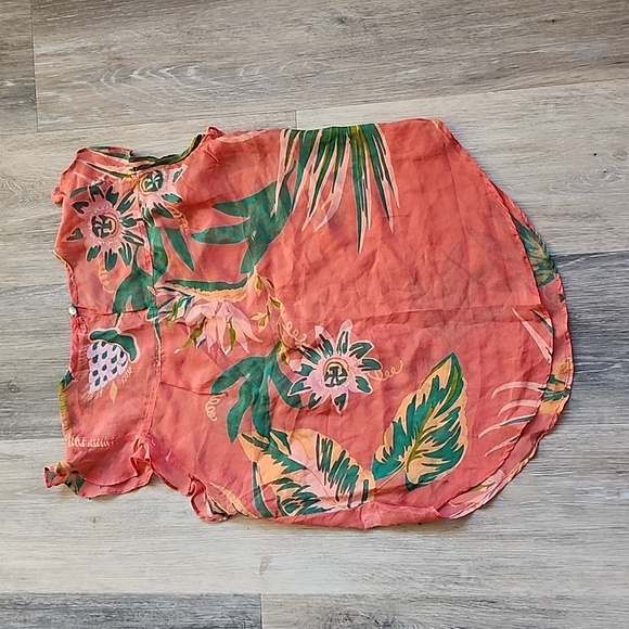 BANJANAN TOP - Picture 7 of 11